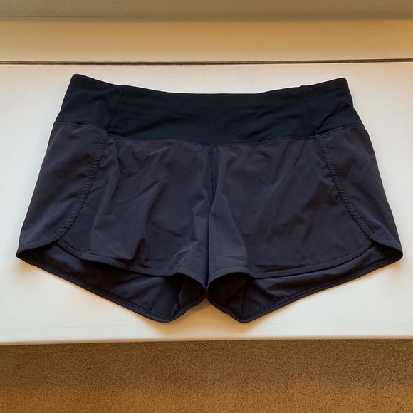 Lululemon Run Times Short II *4" in Black (First Release) - Picture 3 of 7